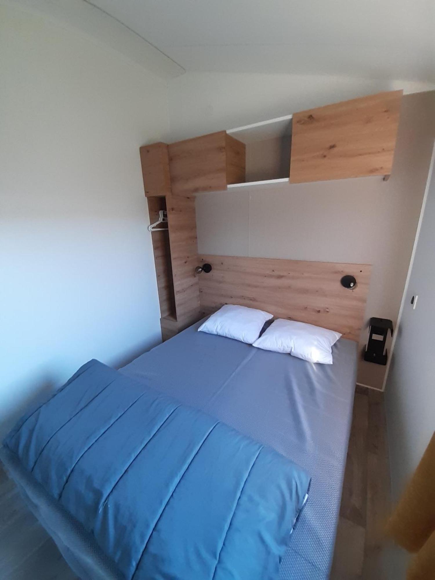 Camping Les Brillas Les Moutiers المظهر الخارجي الصورة