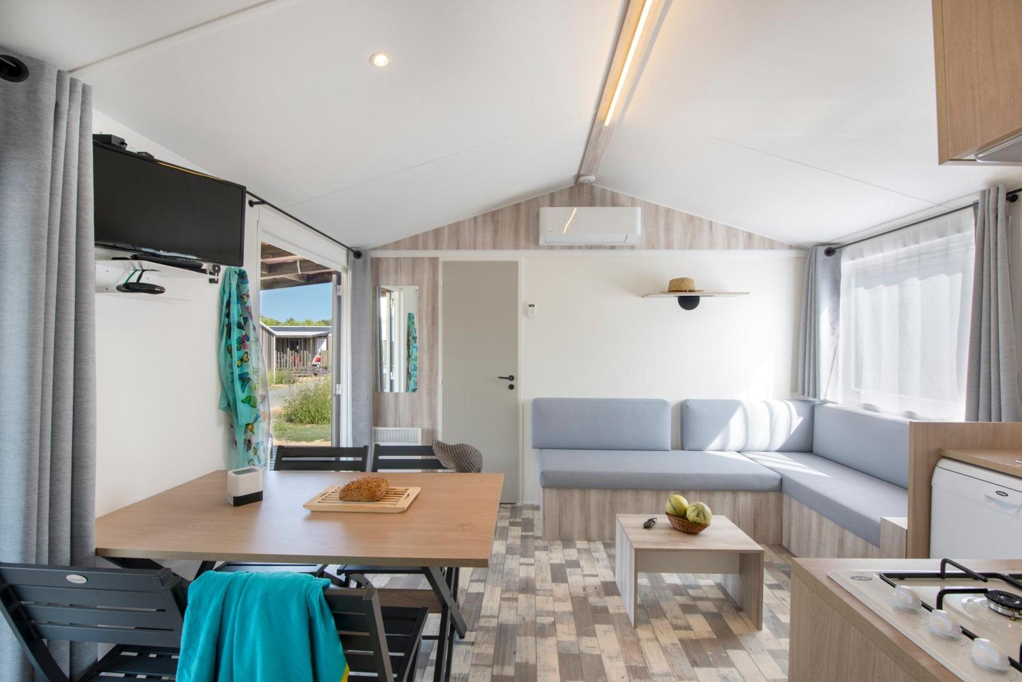 Camping Les Brillas Les Moutiers المظهر الخارجي الصورة